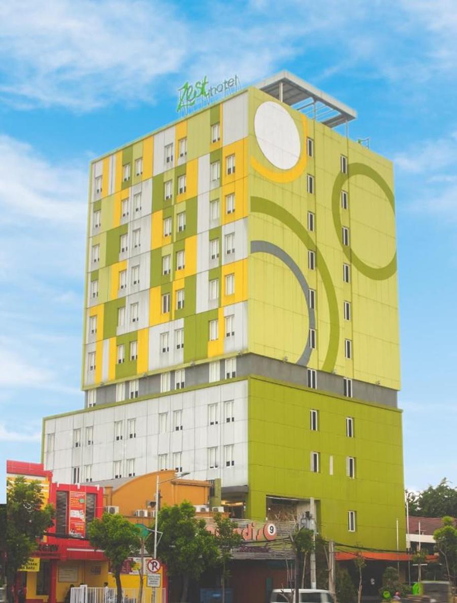 제스트 호텔 제무르사리 수라바야 외부 사진